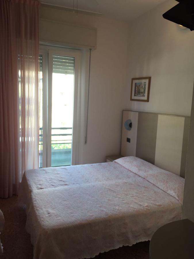 Hotel Barbiani ريميني المظهر الخارجي الصورة