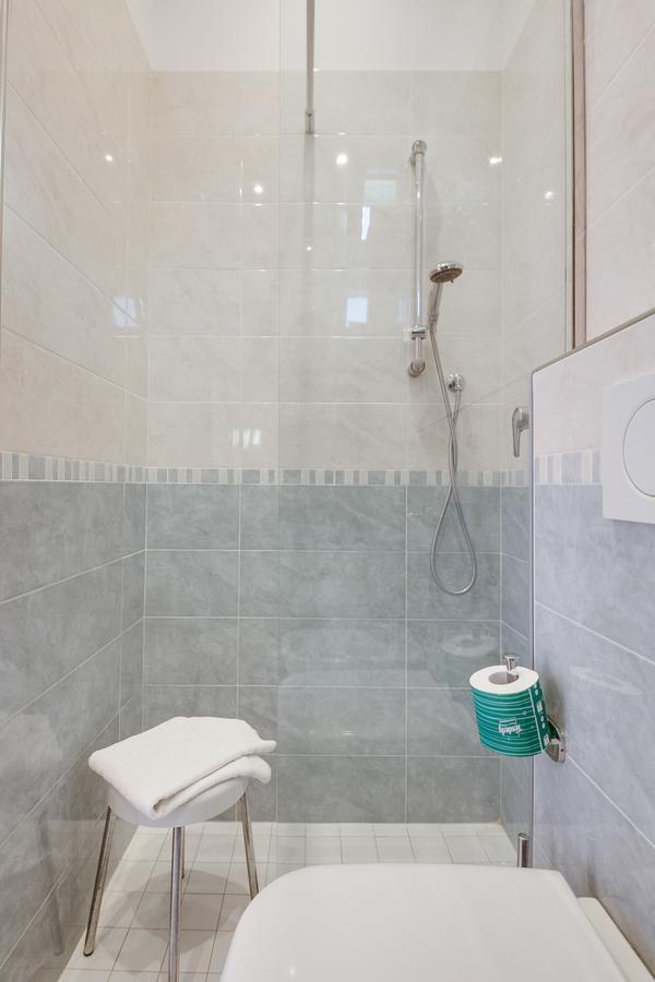 Hotel Barbiani ريميني المظهر الخارجي الصورة